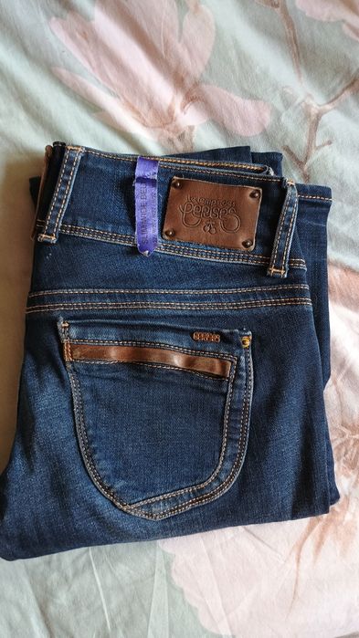 Blugi Les Temps des Cerises