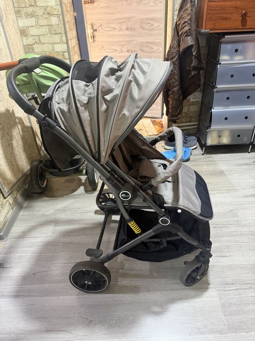 Удобна многофункциональная в хорошем качестве коляска.