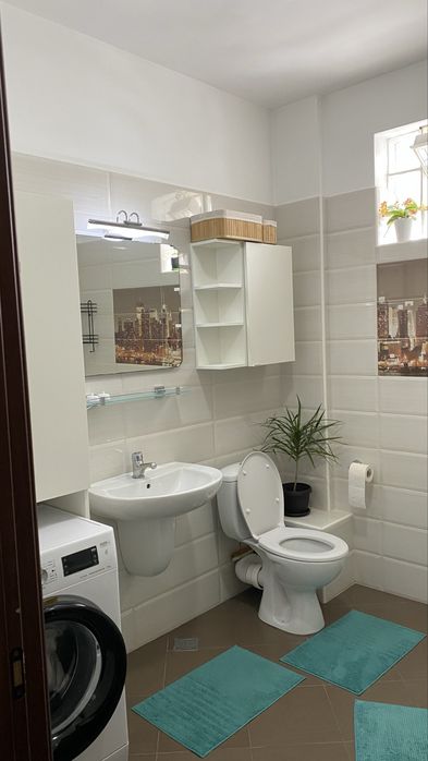 Garsoniera open space+boxa Bucurestii Noi Damaroaia