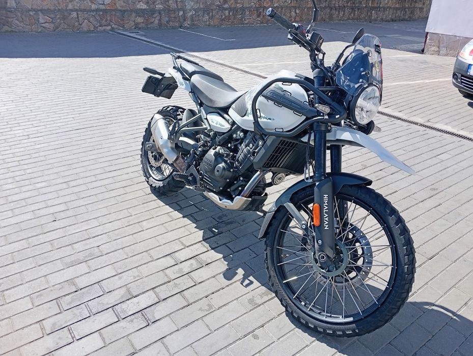 Vând Royal Enfield Himalayan 450