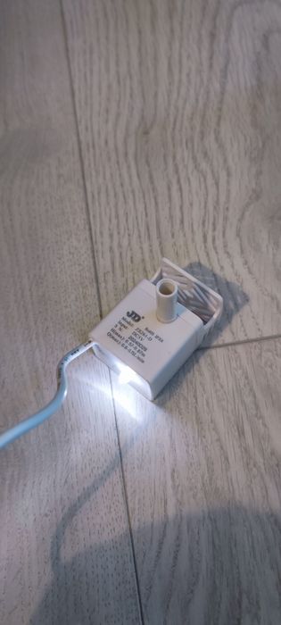 Мини USB Потопяема Помпа за Вода (За Фонтанчета за Домашни Любимци / Аквариуми)