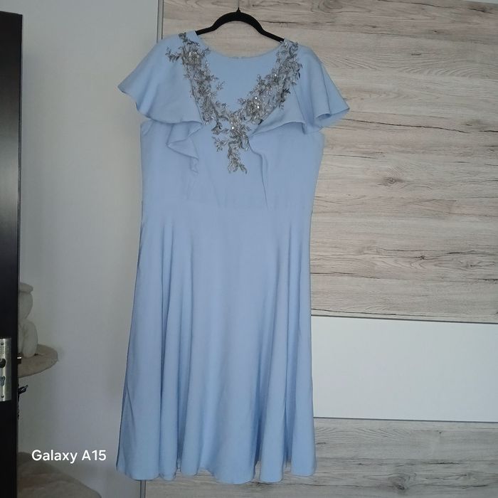 Rochie cu broderie