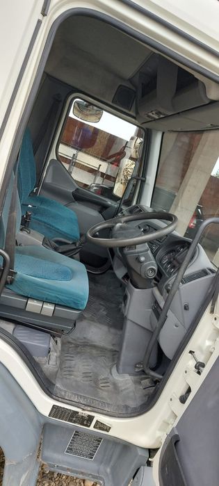 Daf 7.5 tone Cutie Manuala Sasiul gol Volan pe dreapta Anglia