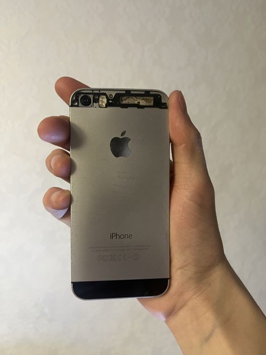 Продам iPhone 5s
