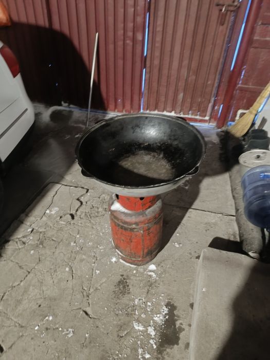 Продам аллюминиевый казан.