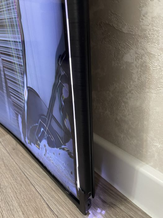 Телевизор на запчасти рабочий