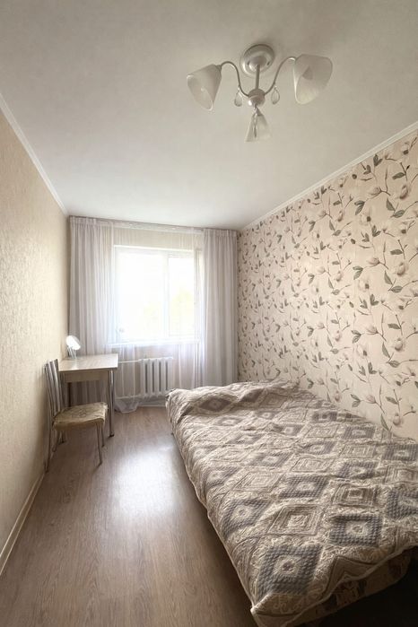 Продам 4 комнатную квартиру