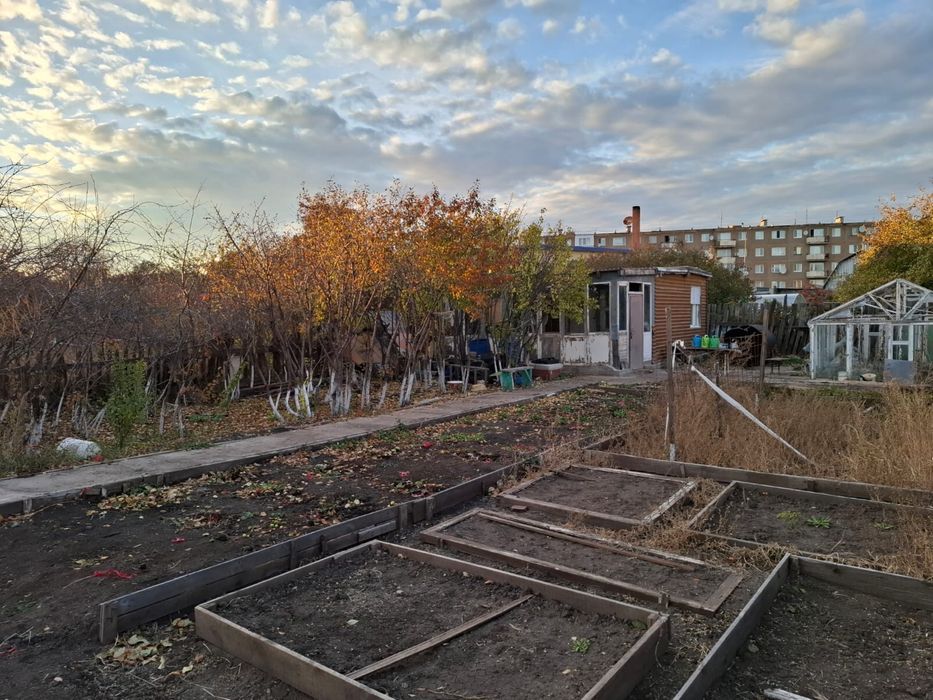 Дача в городе ,2 линия