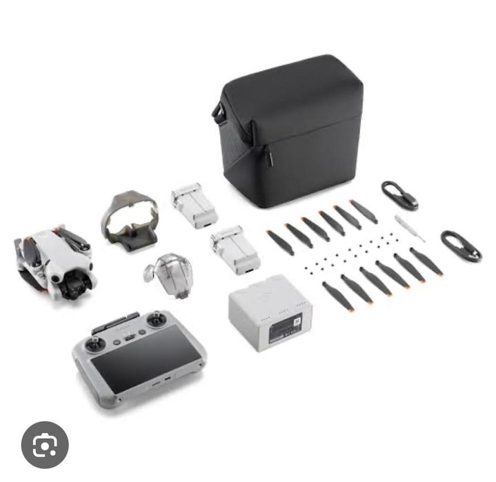 DJI mini 4 pro fly more combo