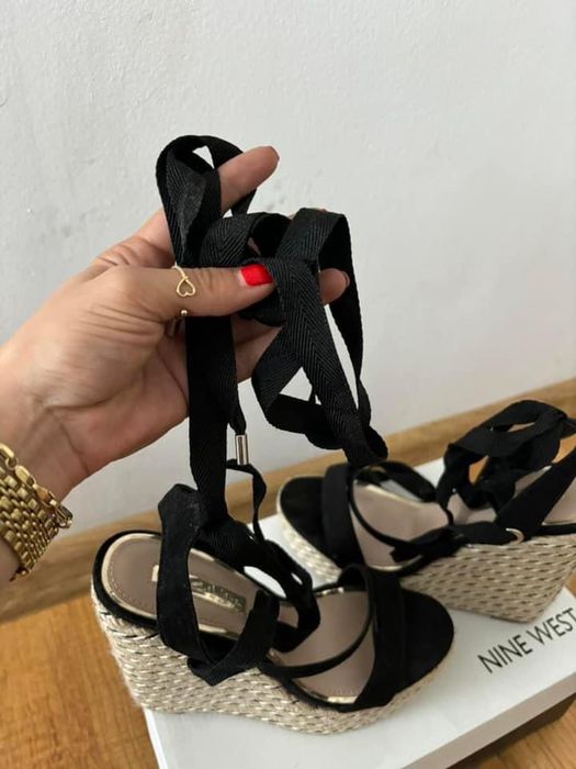 Sandale cu platformă Miss Selfridge