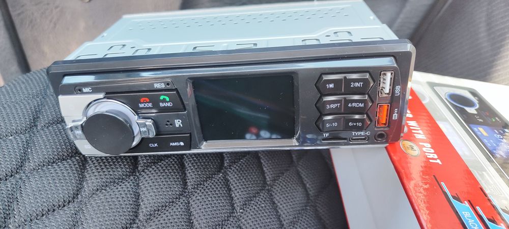 Продам автомагнитолу