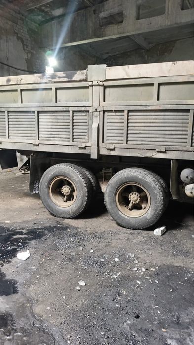 Камаз  бортовой 5320 с прицепом