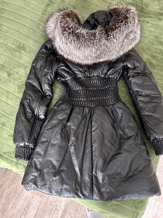 Пухено яке от естествена кожа