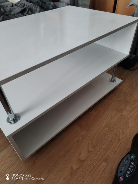 Продам журнальный столик