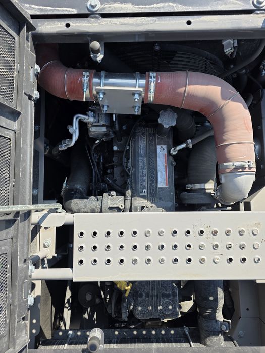 ZE335G Ekskavator -214 kVT, 33.5 tonna, Cummins 6 - porshinli dvigetel