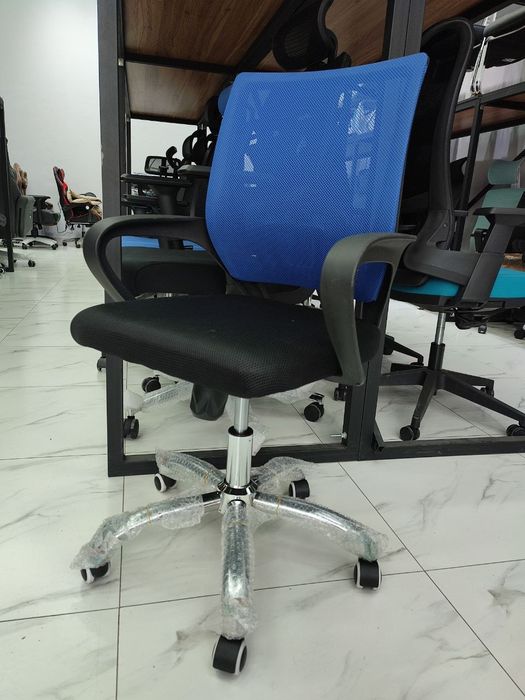 Офисное кресло SOLO в рассрочку