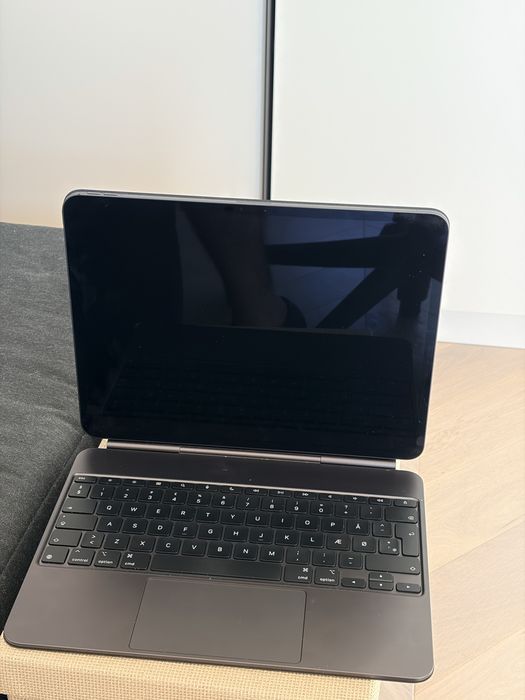 Apple iPad Pro 13-inch (M5) /256GB / Wi-Fi / Space Black