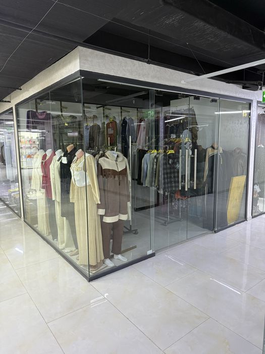 АБУ САХИЙ Тогрисида Alfa Trade Centr 1-ЕТАЖДА 10Кв Магазин Сотилади.