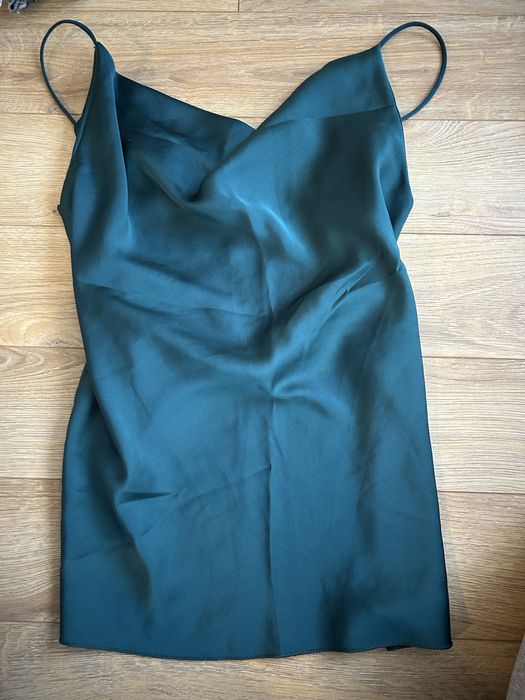 Сатенен тюркоазен потник