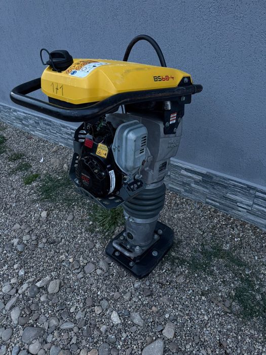 Mai compactor Wacker Neuson bs 68-4, ca NOU