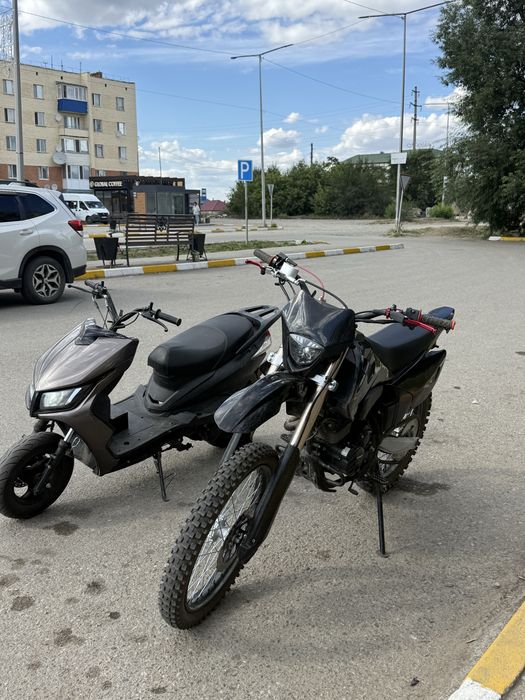 Продам скутер м8