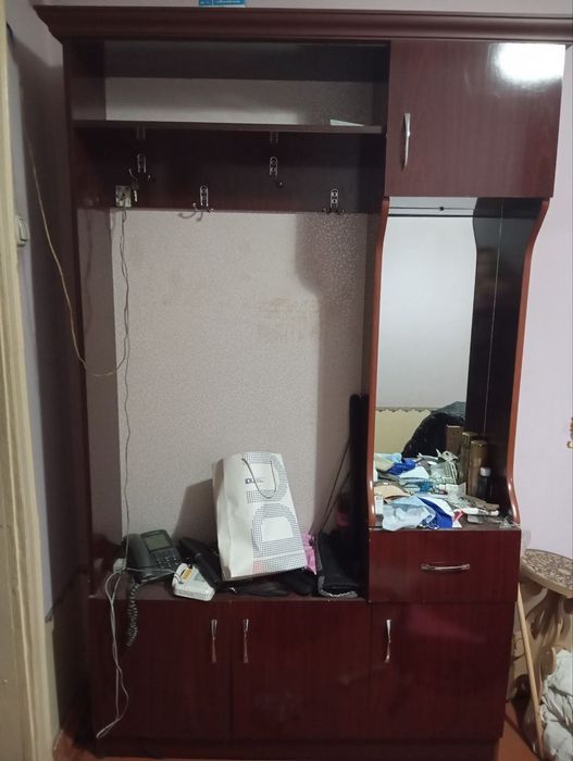 Шкаф,прихожка ва комод сотилади