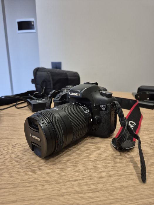 Фотоаппарат Canon 7D