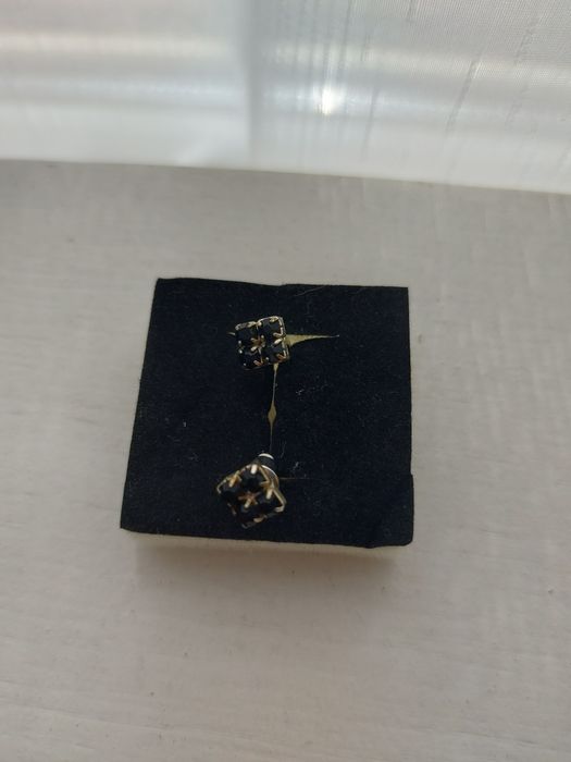 Сребърни бижута с естествен камък