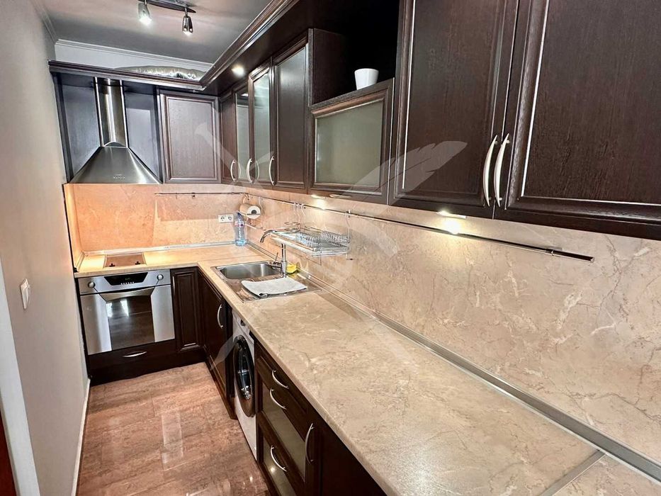 Дава се под наем Двустаен апартамент в София, Хладилника - 60 кв.м за 727.77 € - Снимка #3