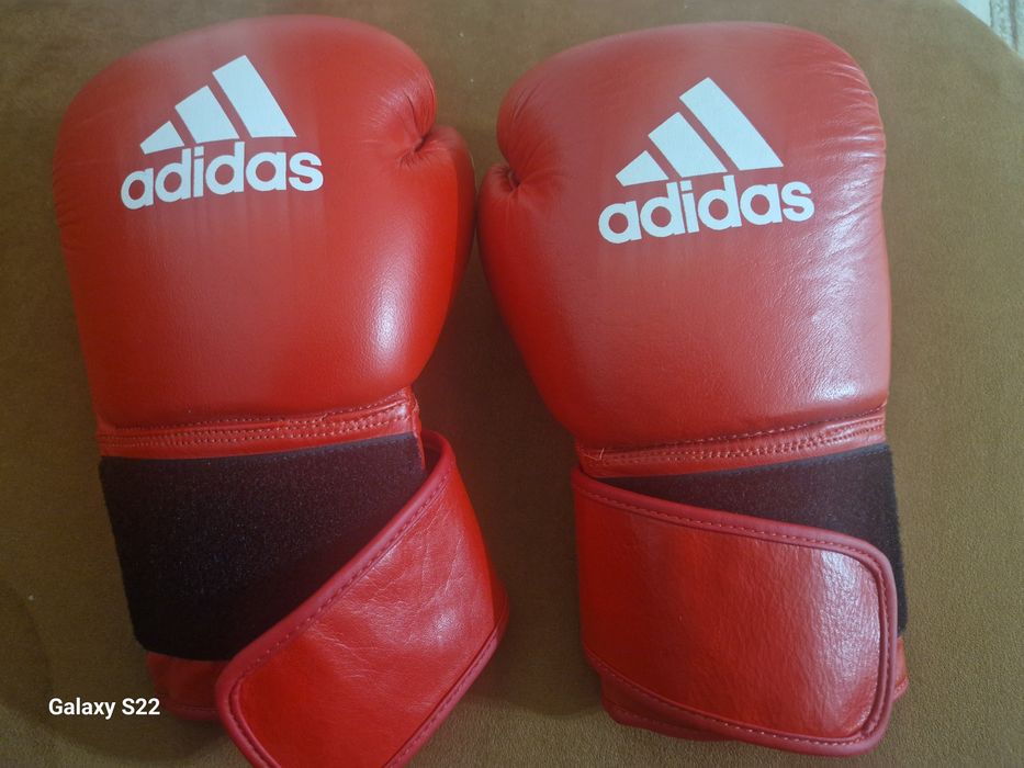 Перчатки боксерские