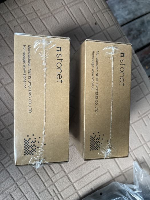 100 метра оптичен кабел и два Stonet Media converter