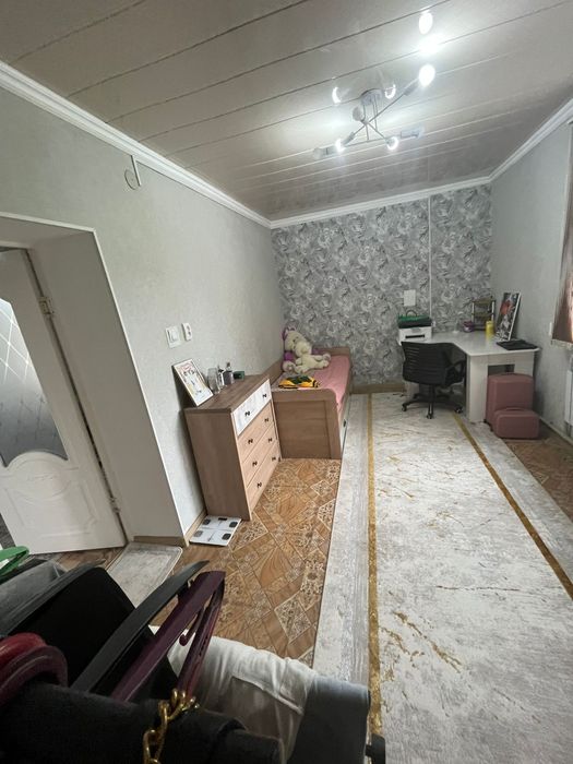 Продаётся дом (2дома в одном дворе]