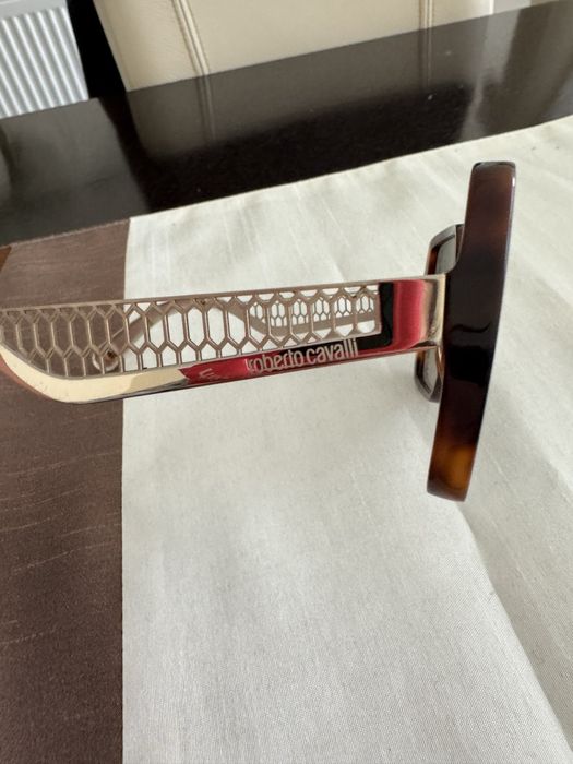 Vand ochelari de soare Roberto Cavalli