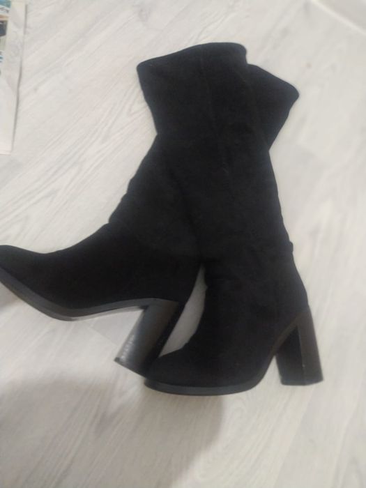 Продам сапоги женские