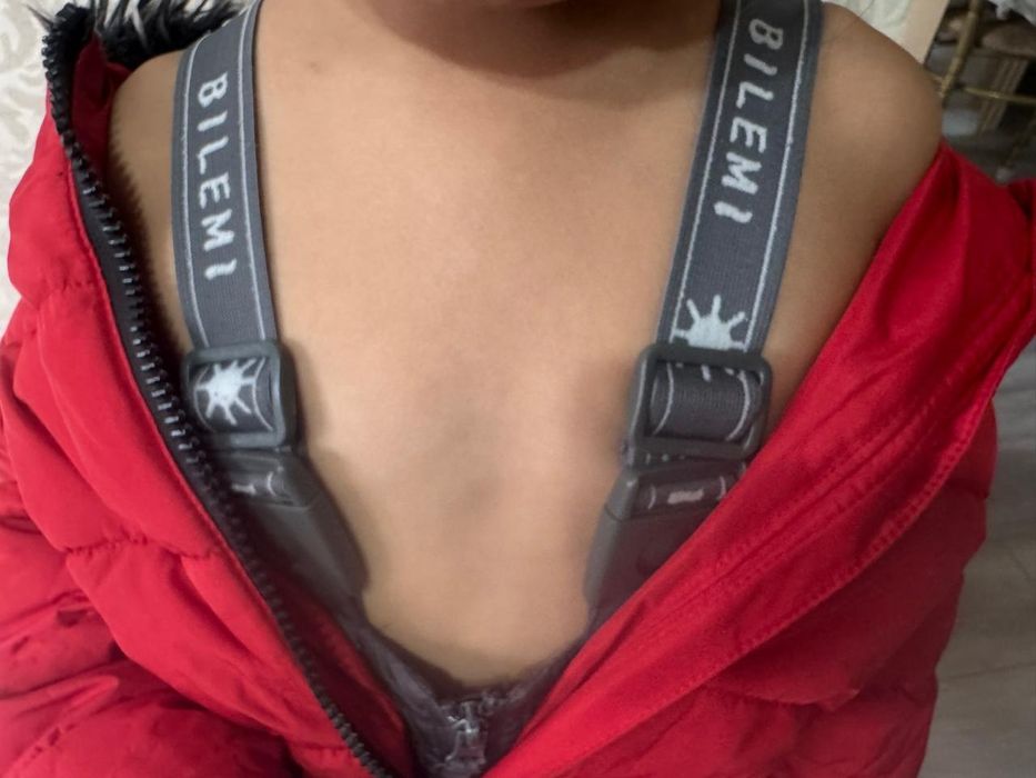 Детская куртка на девочку