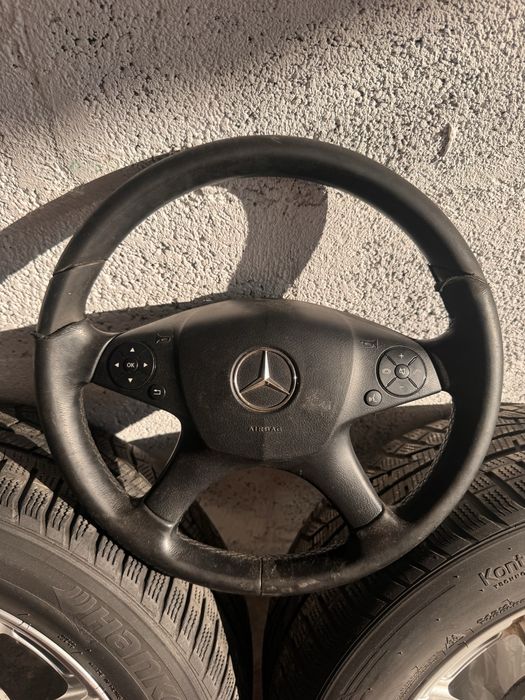 Волан с бег за мерцедес w204