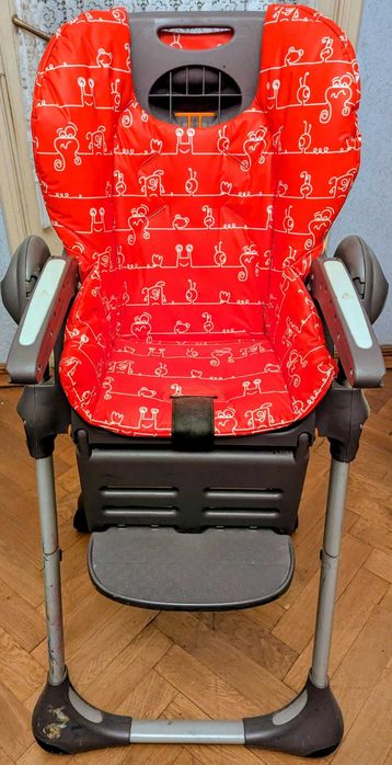 Scaun alimentatie Chicco, bebelusi, reglabil complet, stabil