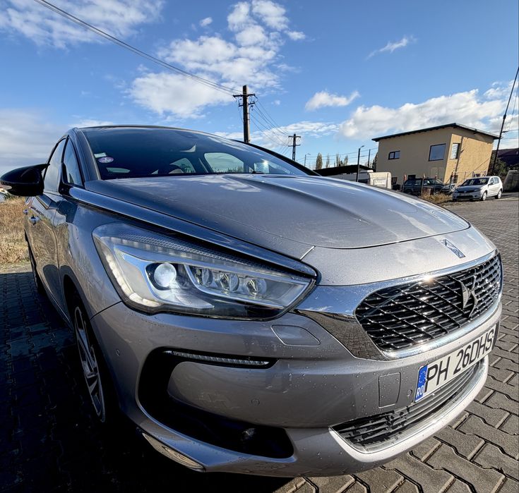 DS Automobiles DS 5