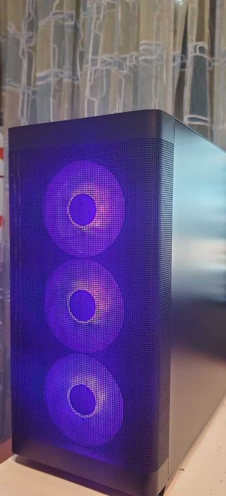 Продавам Много Добро PC I7 13700/32Gb D5/1TB SSD/RTX 3070TI/Гаранция