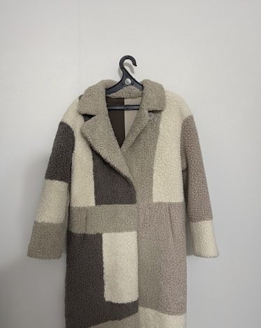 Продаю шубу теплую