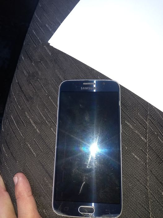 Продам самсунг с6