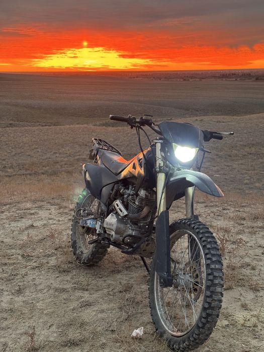 Эндуро 250кубовв