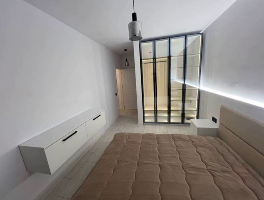 Дава се под наем Тристаен апартамент в София, Манастирски ливади - 120 кв.м за 1474.92 € - Снимка #4