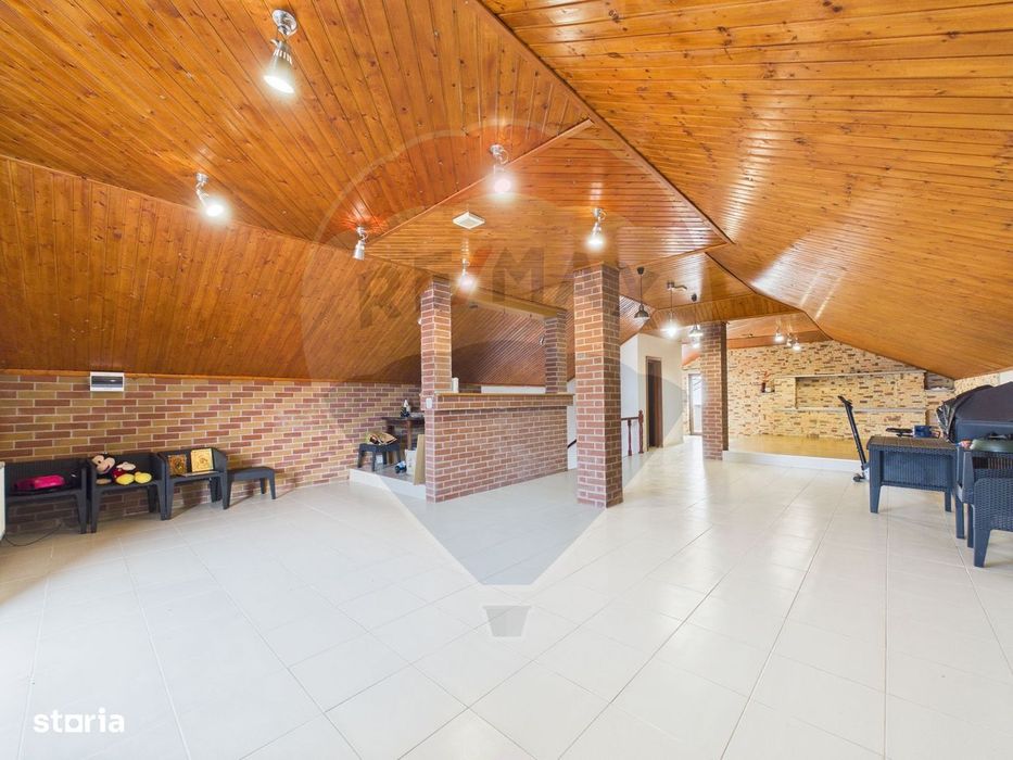 Casă / Vilă Tancabesti 6 camere de inchiriat