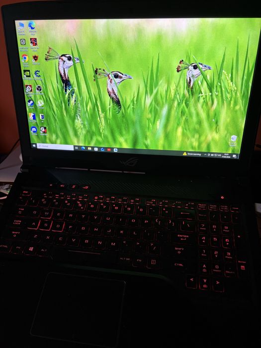 Vand laptop gaming asus rog strix