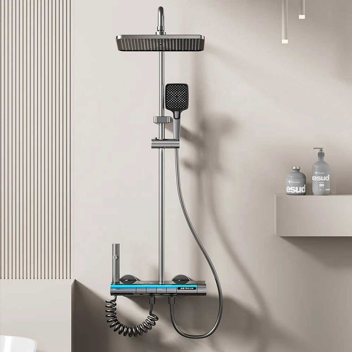 Модерен интелигентен душ с дисплей и LED подсветка D55