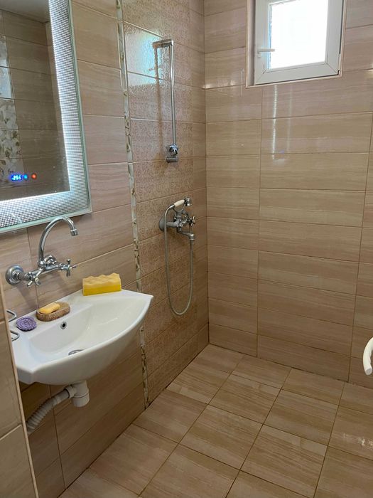 Продава се Тристаен апартамент в Русе, Център - 95 кв.м за 1264 €/кв.м - Снимка #9