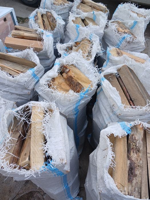 Продам пилиные дрова в мешках