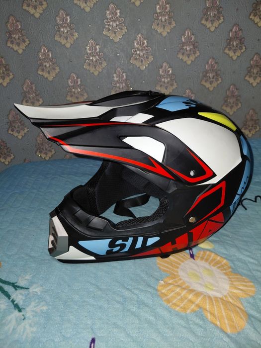 Шлем,Эндуро спорт