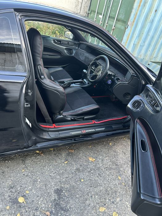 Продам машину хонда прелюд 1995